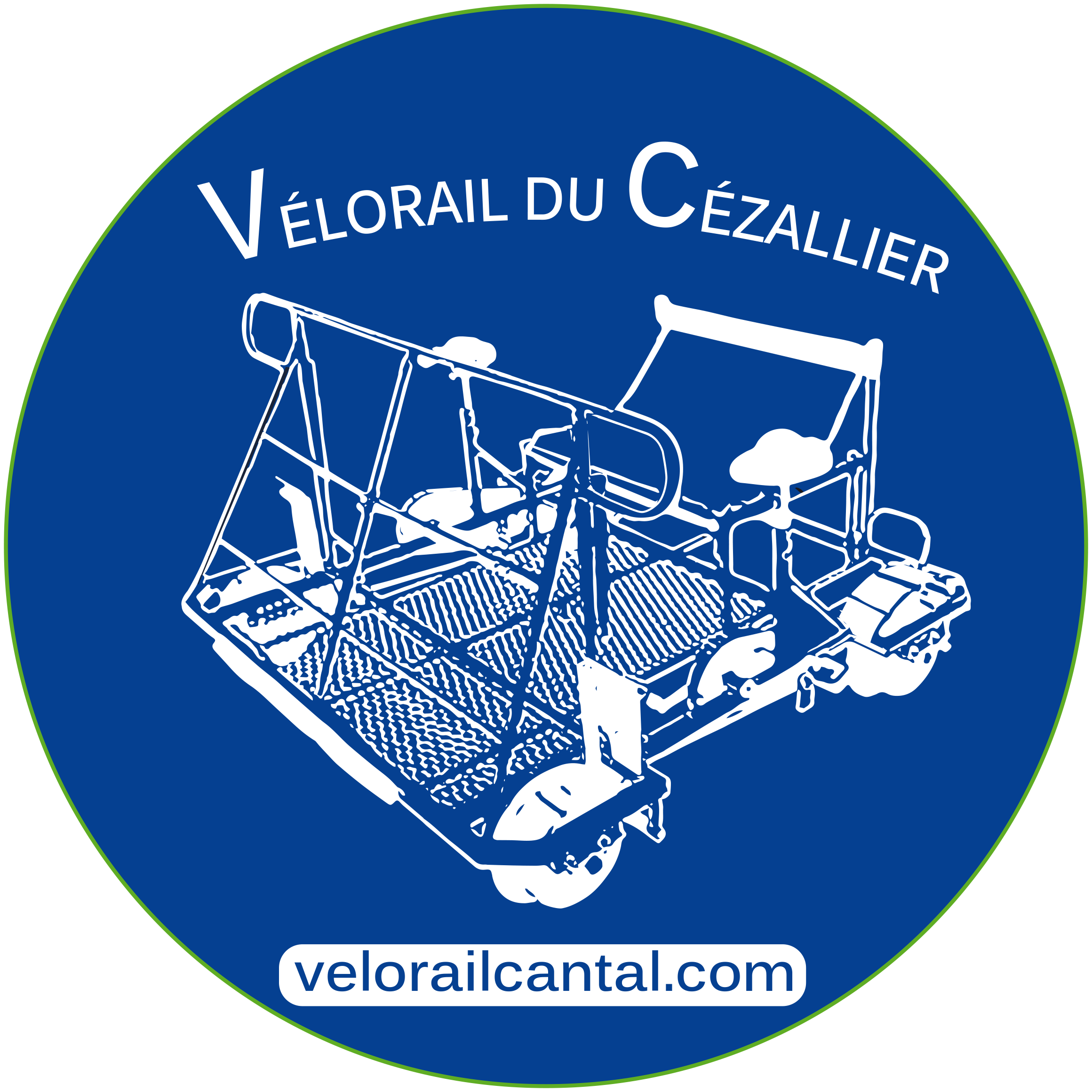 Vélorail du Cézallier Cantal Auvergne activité ludique sportif pour découvrir le Cantal autrement