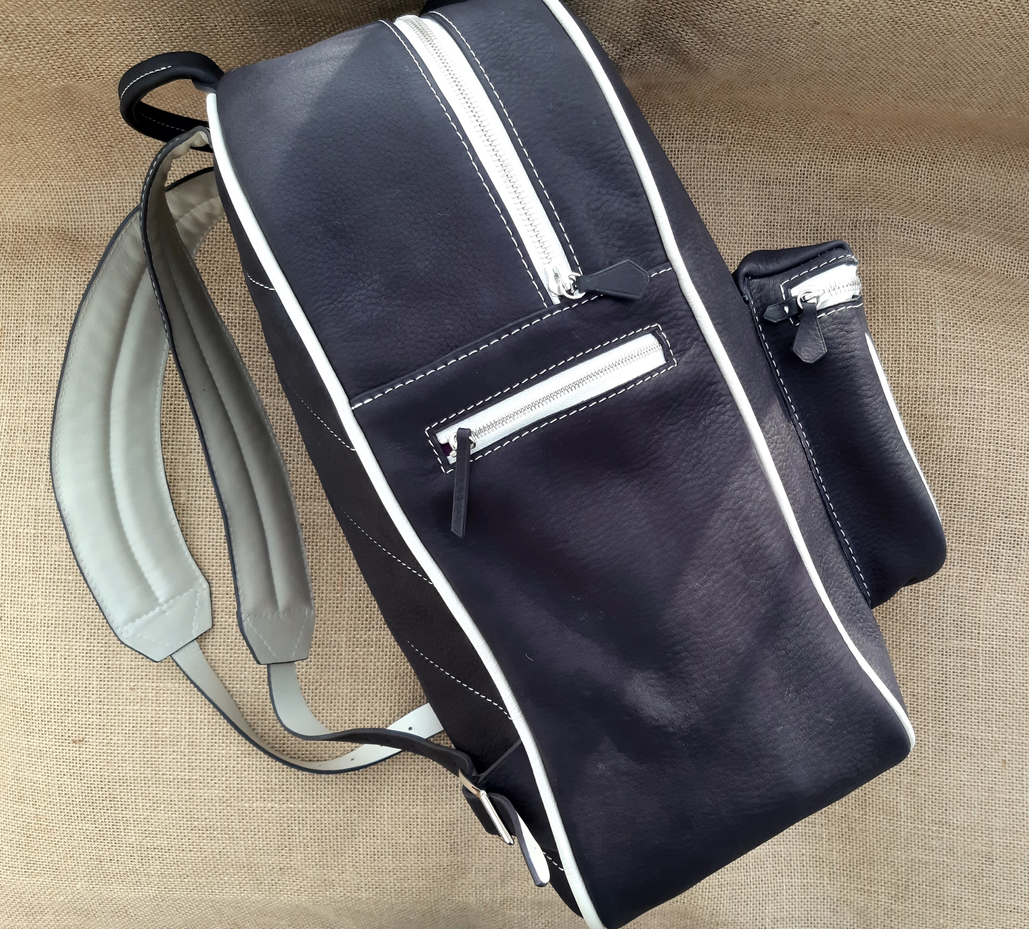 sac à dos mixte en cuir haut de gamme Anne-Christina M. Maroquinerie