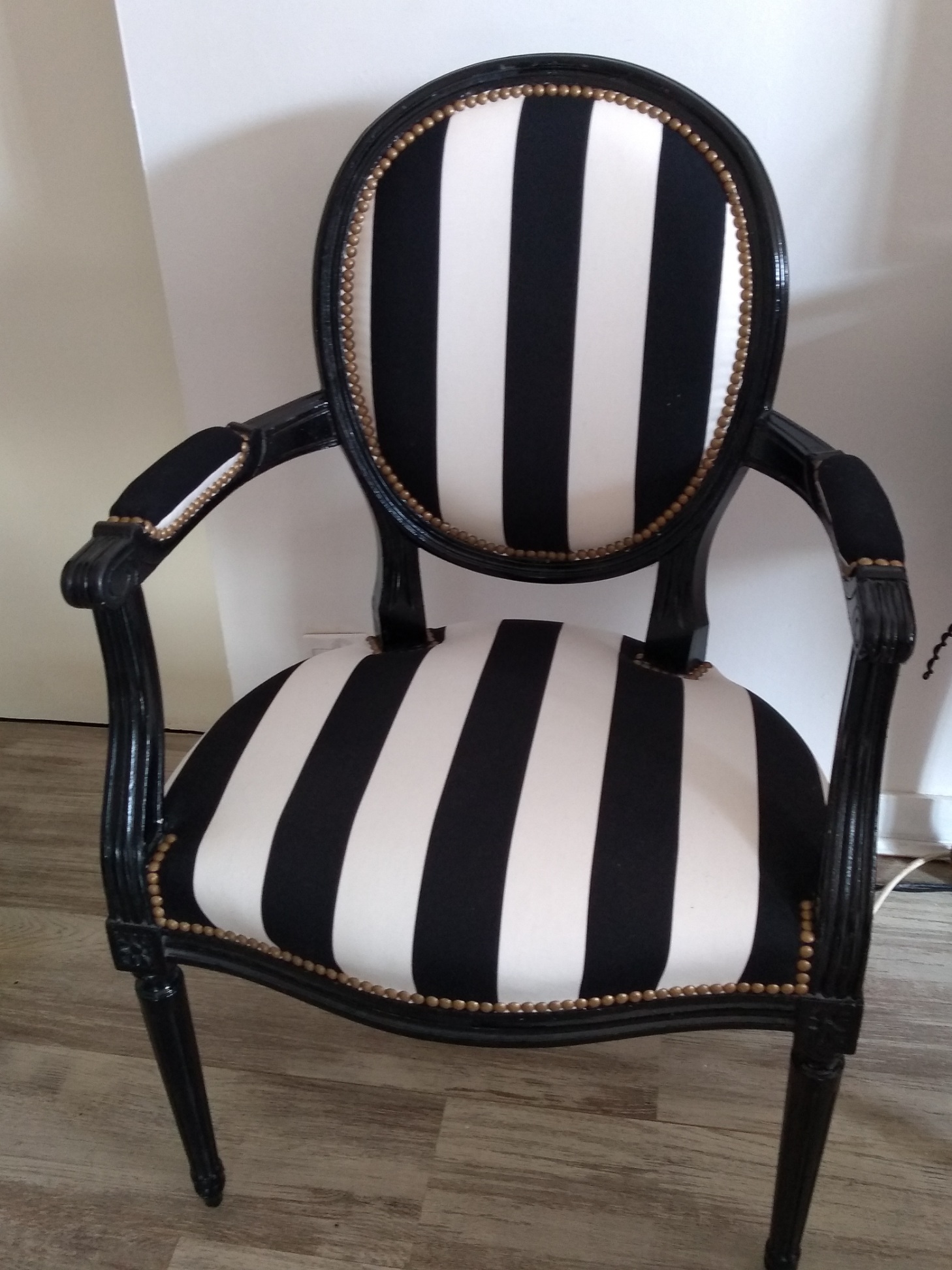 Fauteuil-corinne