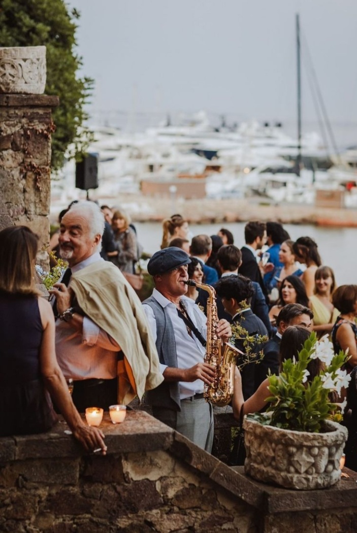 Saxman, Sax, Mister Sax, Saxophoniste, Olivier SaxLover, Olivier Hoareau, Saxophonist, Saxophoniste, Mariage, Saxophoniste Mariage, Animation Musicale Saxophone, Saxo Live, Cocktail Sax, Saxophoniste Provence Alpes Côte d'Azur, Saxophoniste Monaco, Saxophoniste Nice, Saxophoniste Cannes, Saxophoniste Saint Tropez, Saxophoniste Toulon, Saxophoniste Marseille, Saxophoniste Aix en Provence, Saxophoniste Manosque, Saxophoniste Avignon, Saxophoniste Arles, Saxophoniste Nîmes, Saxophoniste Montpellier...