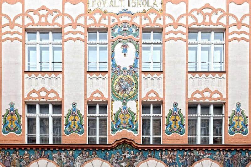 Dob-street-school-Budapest