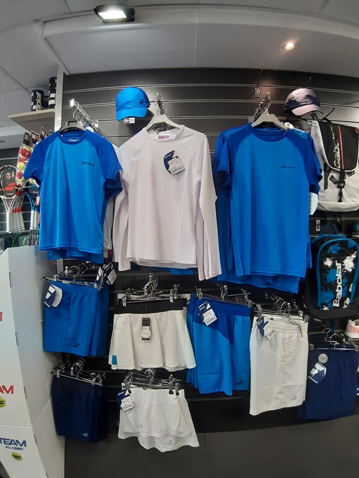 Sport 2000 tenue