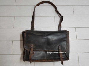 location d'objets PTT facteur boites aux lettres pour le cinéma, la  télévision clip vidéo
