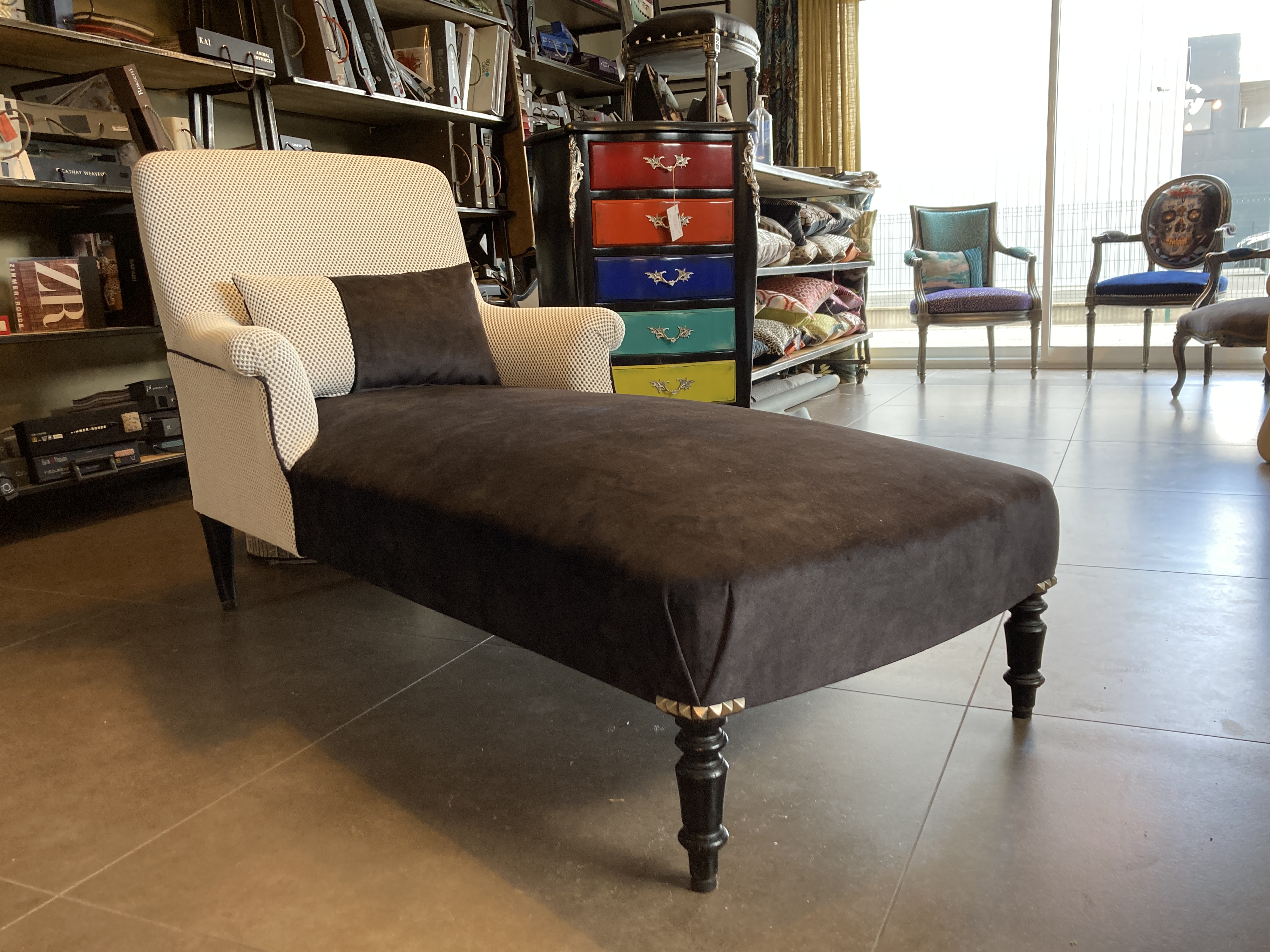 Tapissier decorateur refection fauteuil canape confection rideaux relooking meuble bordeaux saint medard en jalles saint aubin de medoc merig nac le taillan medoc