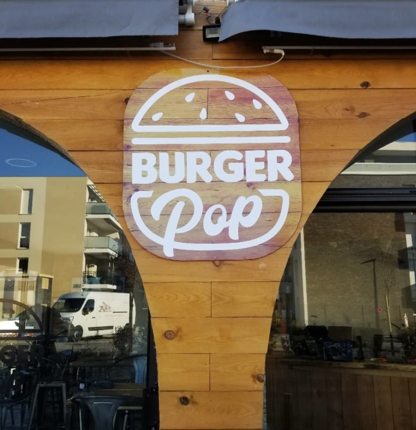 enseigne exterieure burger pop argelès sur mer maxgraphiste