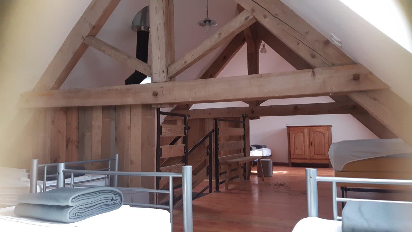 Buron cantal auvergne bedelat legal etage1
