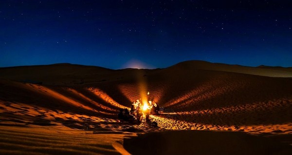 Feu dans la nuit