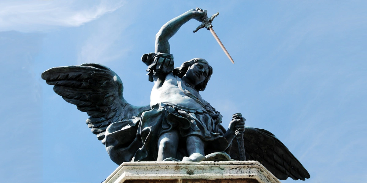 Web3-st-michael-the-archangel-st-michel-castel-santangelo-saint-angel-defender-protector-statue-pcdazero-cc0