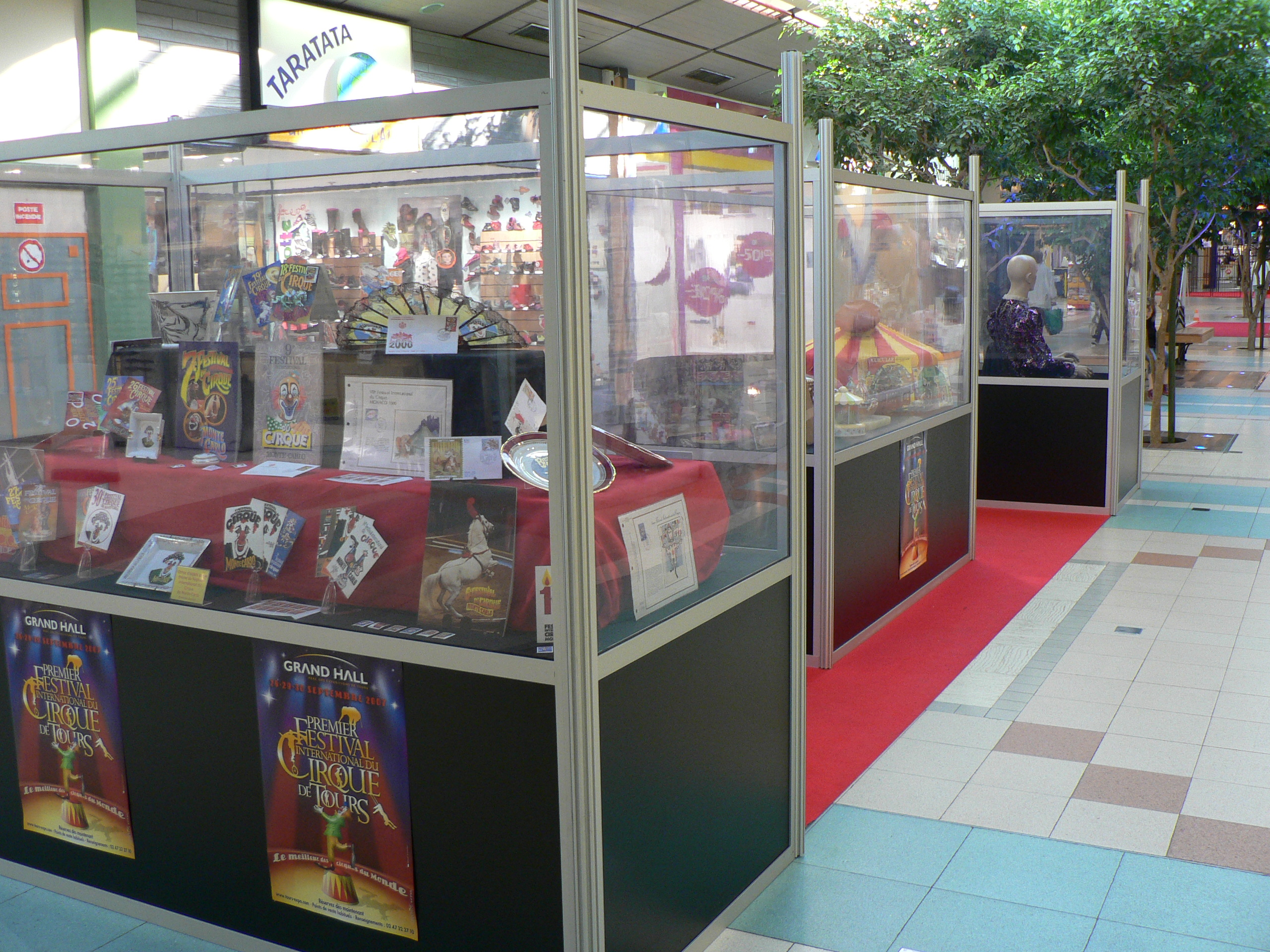 Vitrine 01
