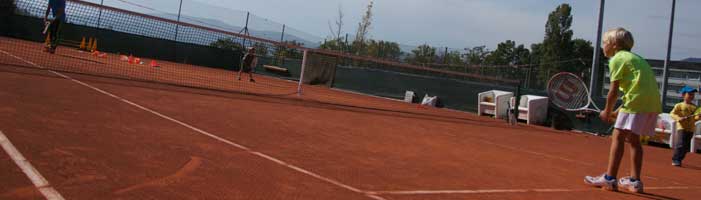 Cours de tennis enfants printemps 2023