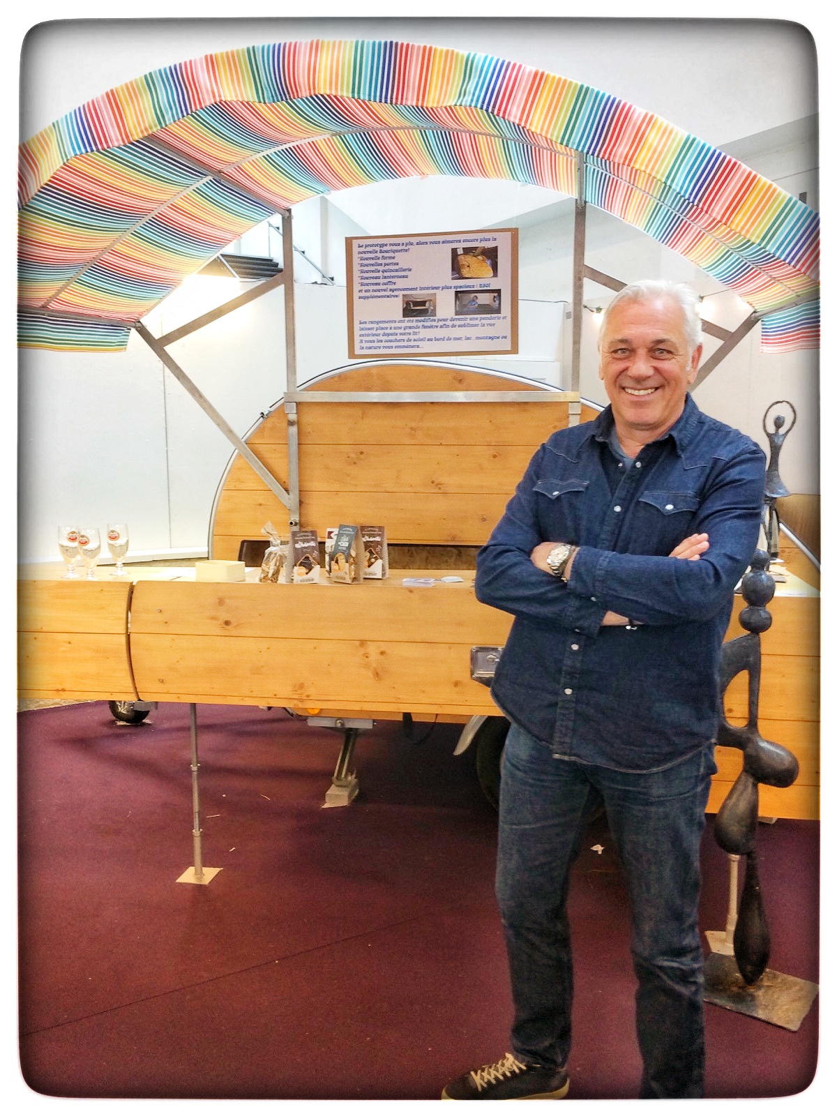 Mini Caravane Bois
Teardrop Trailer
Food Truck Bois
Bar Bois
C8 "M comme Maison"