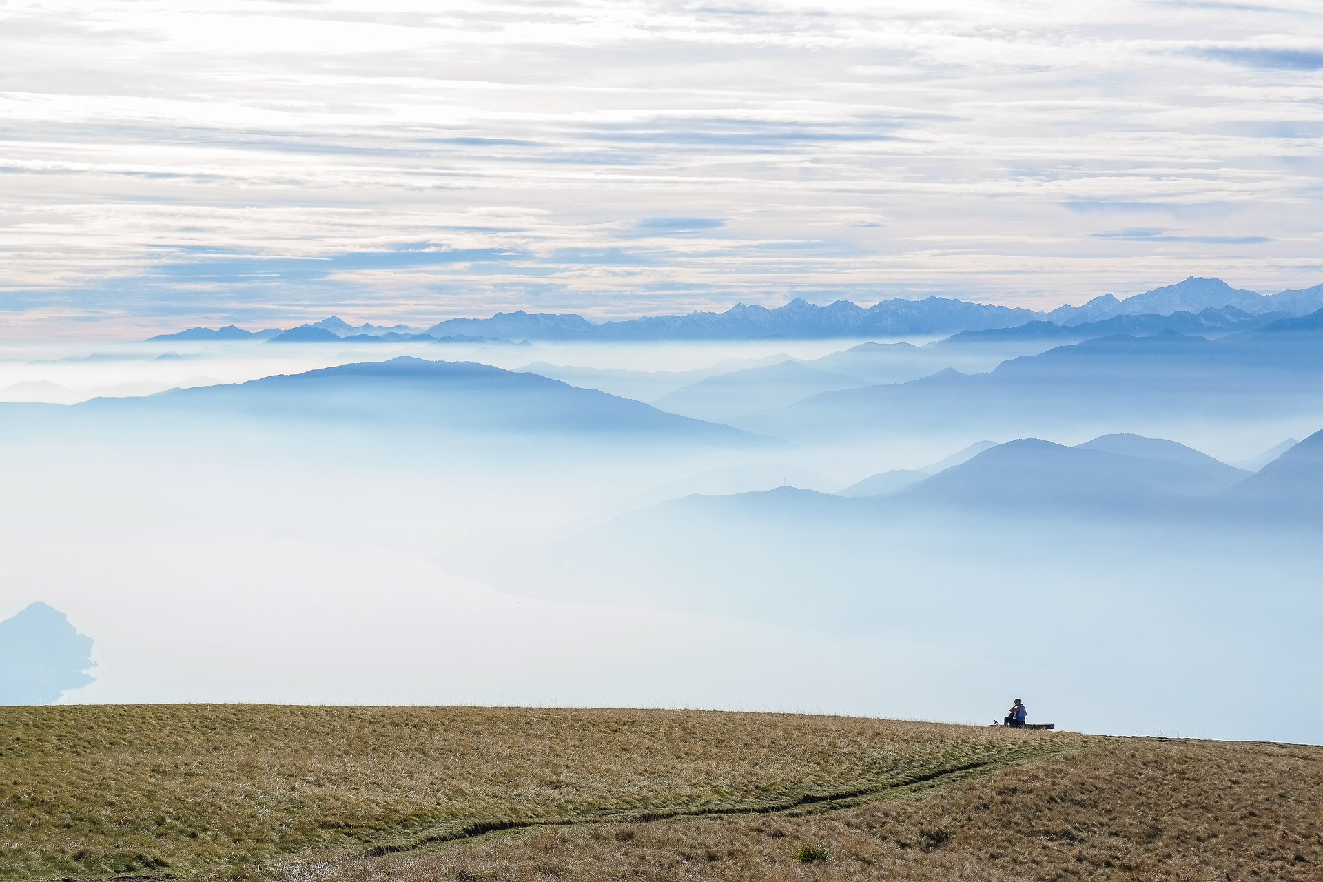 Mountains-4018476 1920