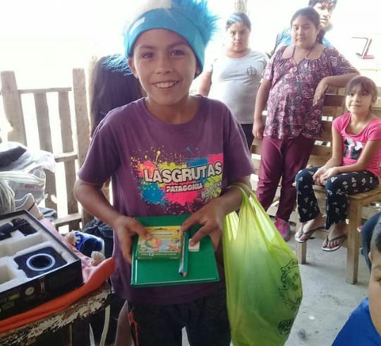 Distribution de fournitures scolaires pour fêter la rentrée !