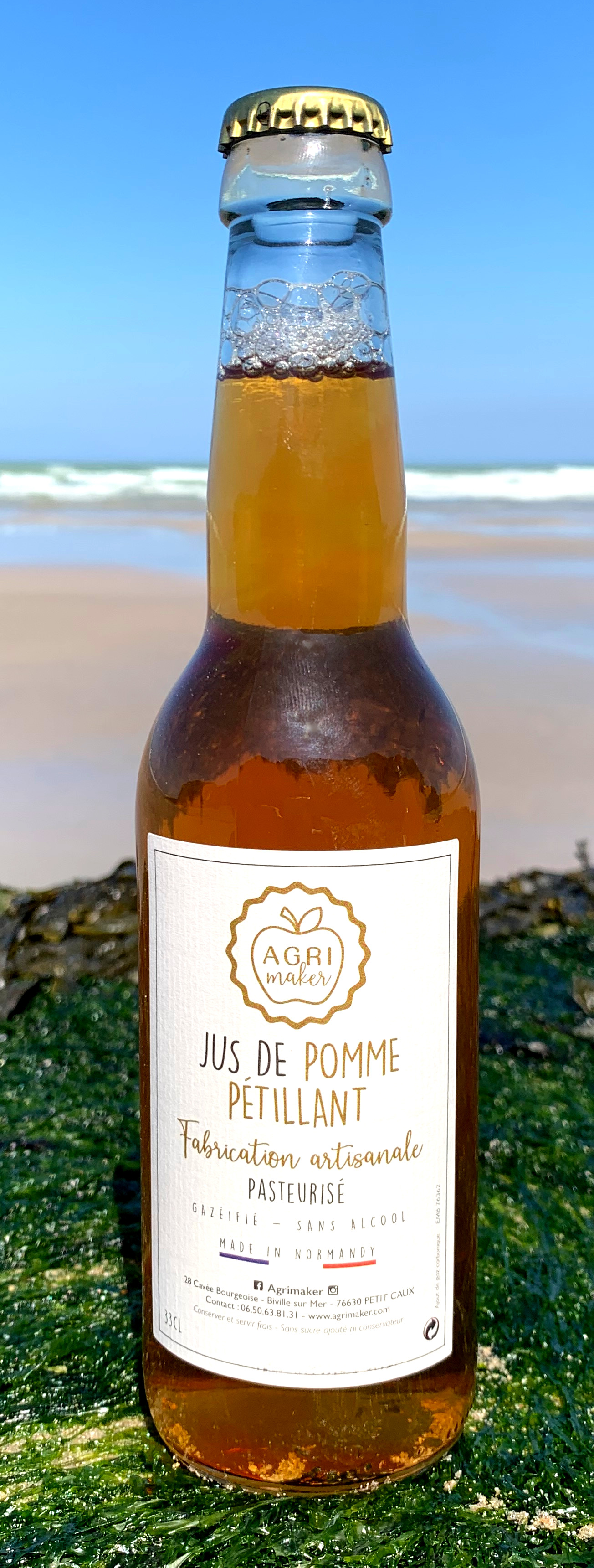 jus de pomme artisanal pétillant sans alcool
production locale et vente en circuit court, sans sucre ajouté