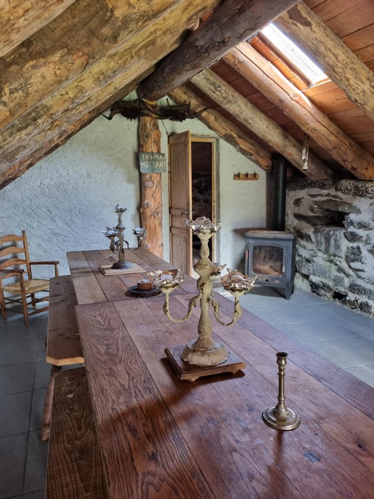 Buron table