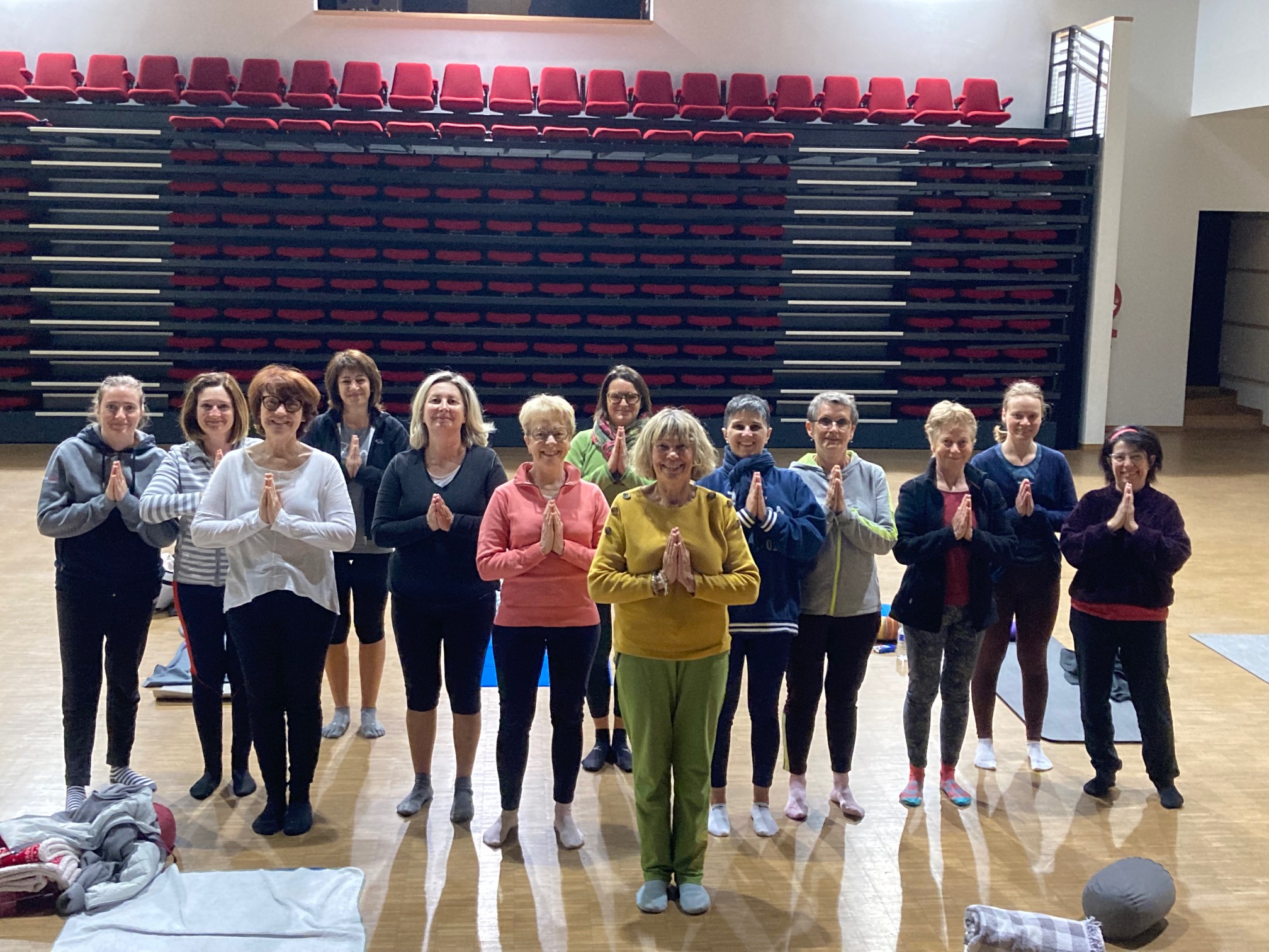 Stage-yoga-2022