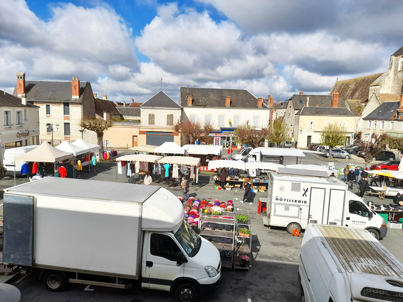 Ville-de-chabris-marche-samedi-matin
