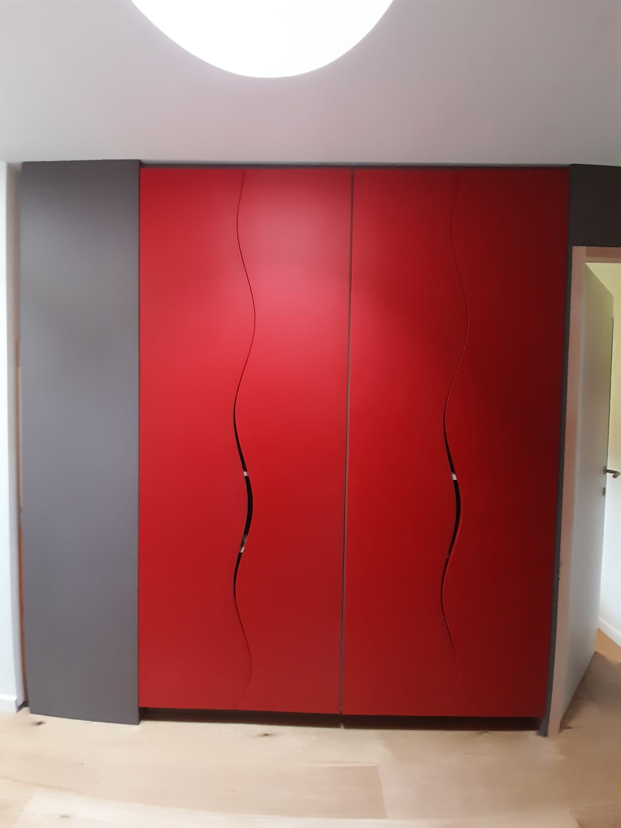 placard sur mesure
mdf teinté
écologique
sans formaldhéhyde
