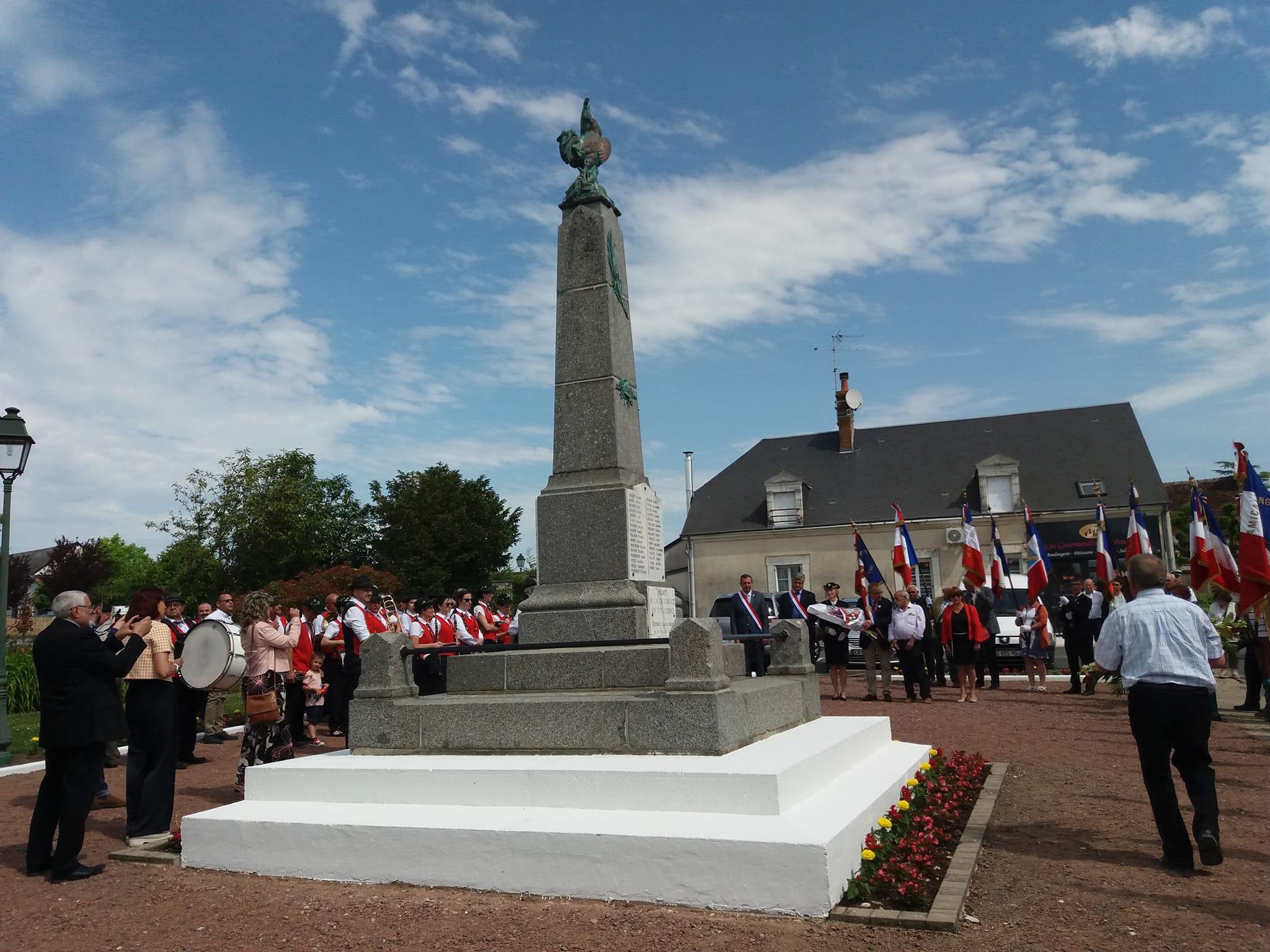 Monument-4