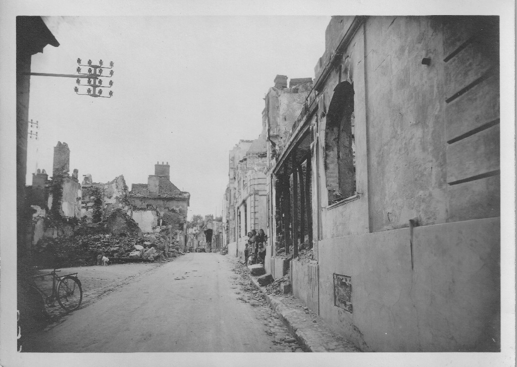 21 06 1944 tif8 compressee