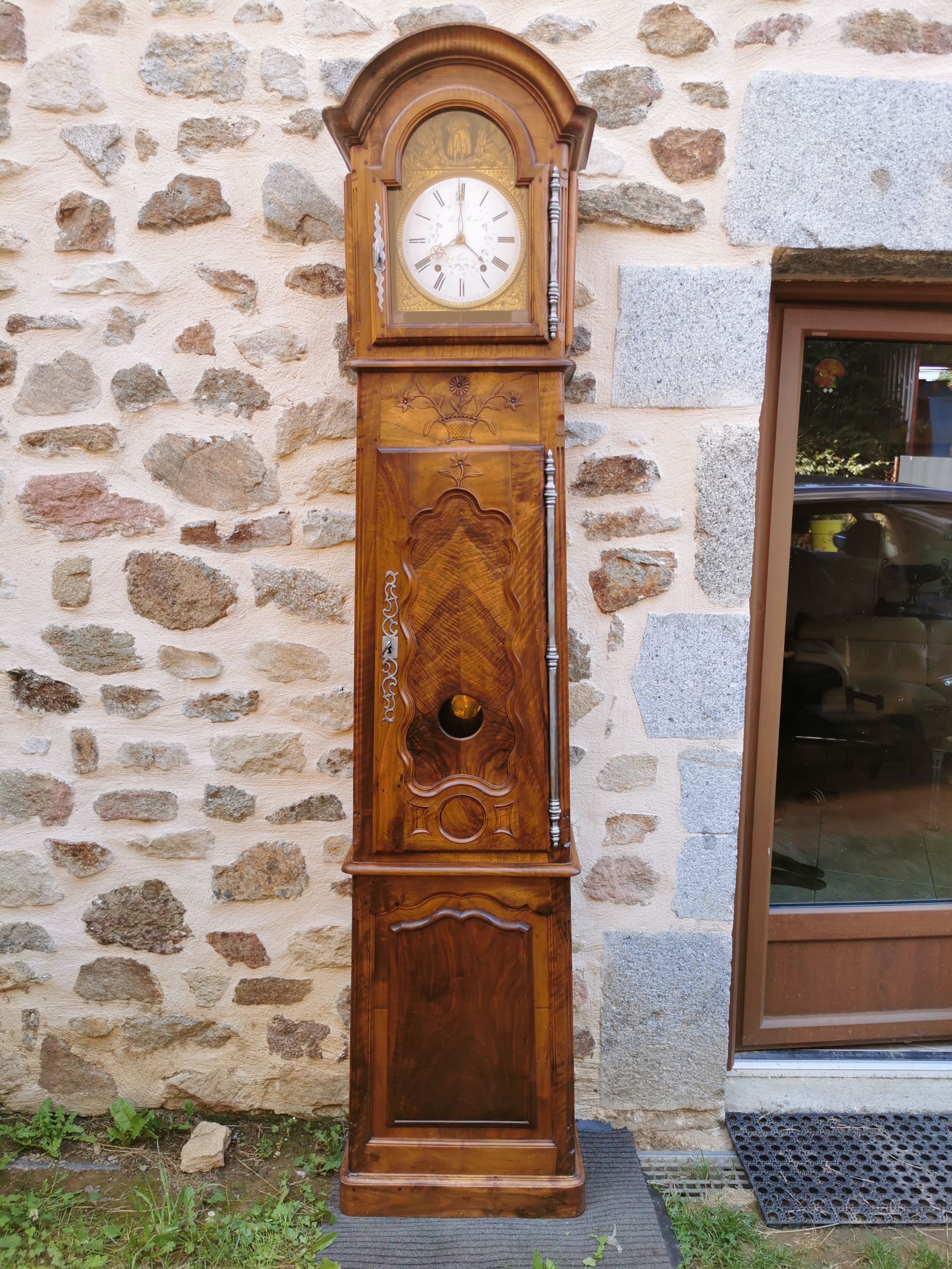 armoire de Sennecey, armoire de mariage, buffet de sennecey,  mobilier bourguignon, mobilier bressan