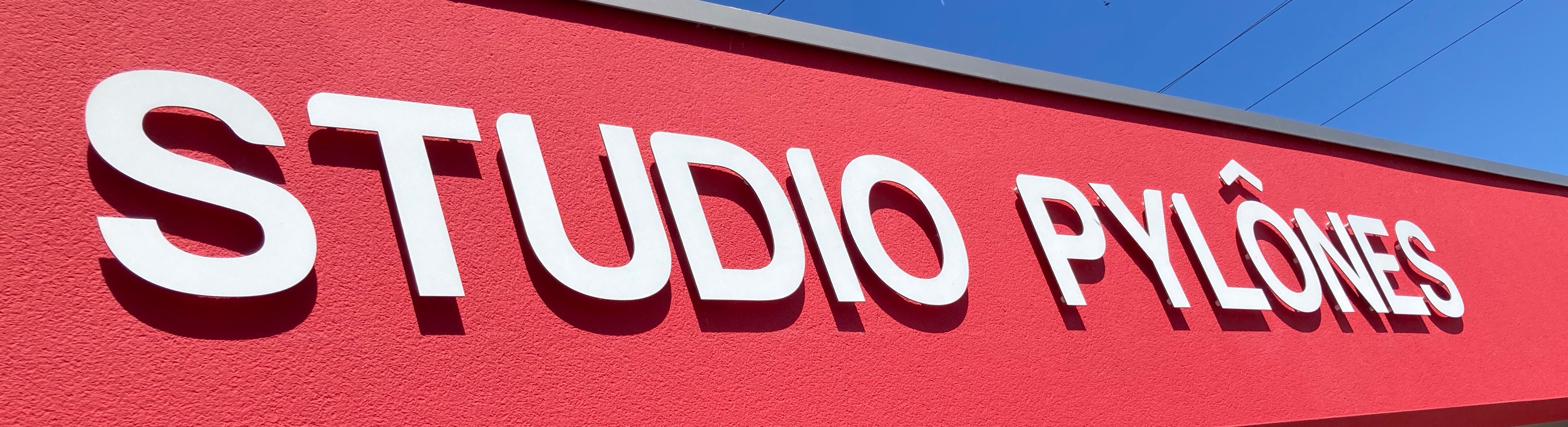 Studio Pylônes 66 rue de la Paix 44340 Bouguenais-Location de 2 studios-danses-musique-bien-être-théâtre