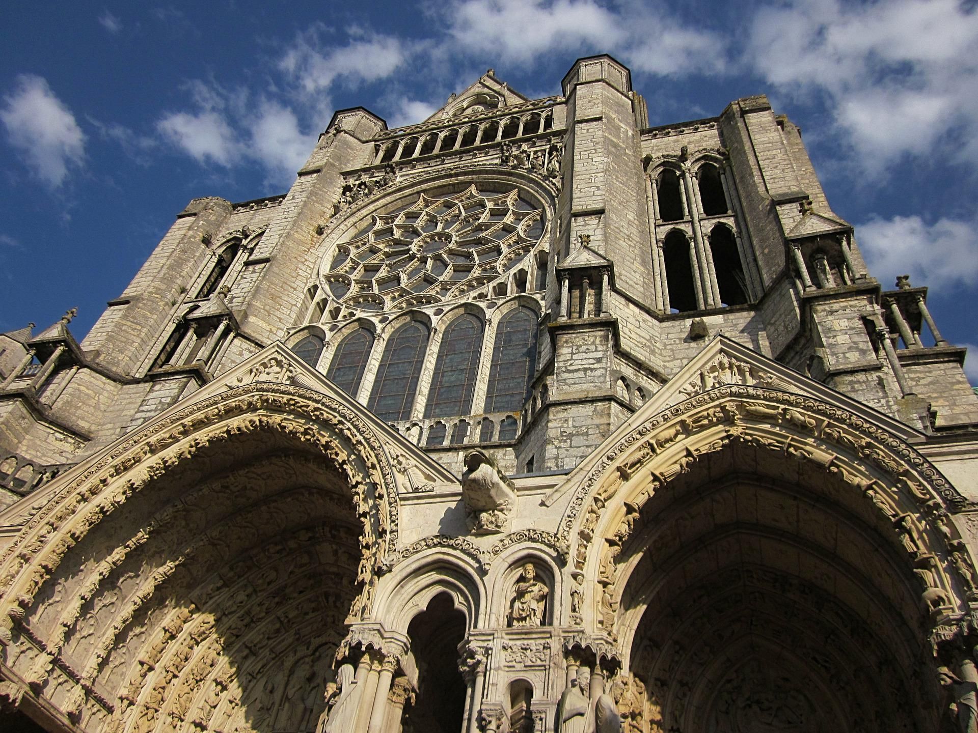 Chartres cathedral gb1e079c56 1920