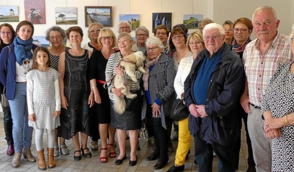 Une expo d amateurs eclaires la maison des arts