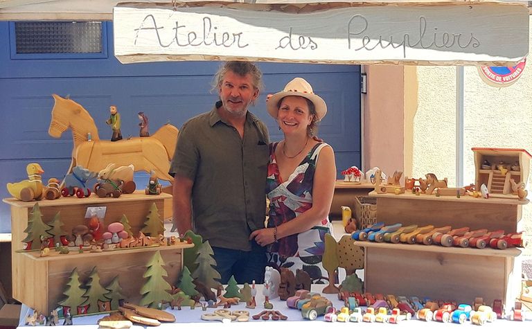 Atelier-des-Peupliers-Festival-Quartier-Libre marche-des-artisans