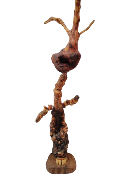 DAIBHEAD "Esprit de la Forêt"
Statuette en pin, cou et bras articulés