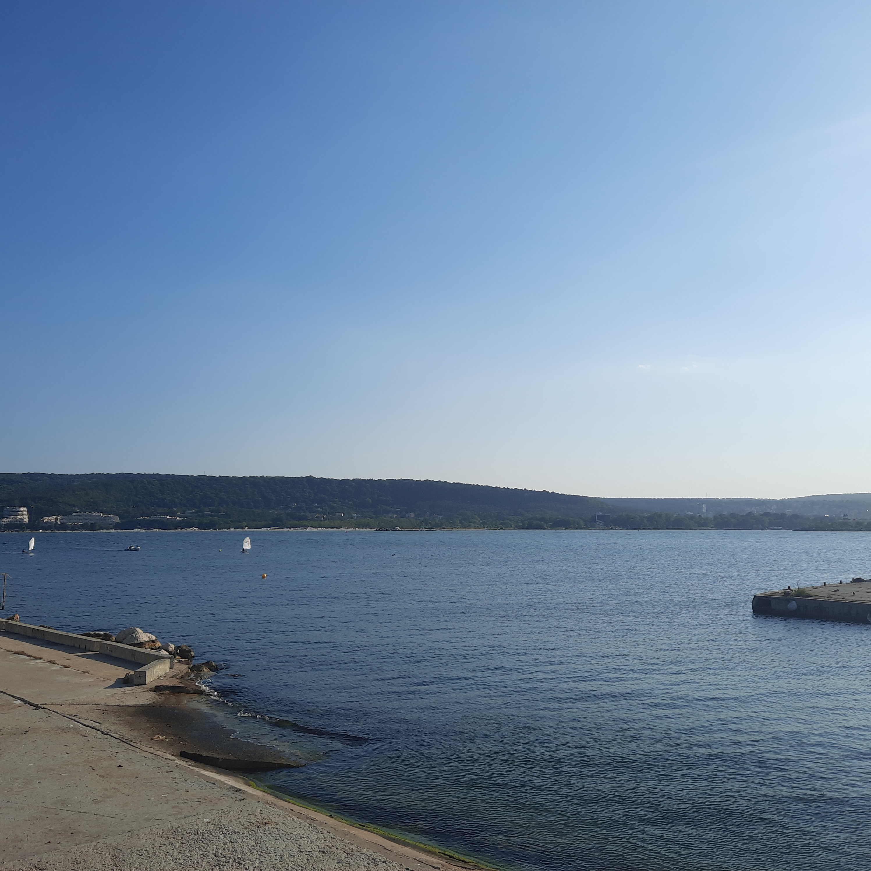 Quelques vues du port de Varna