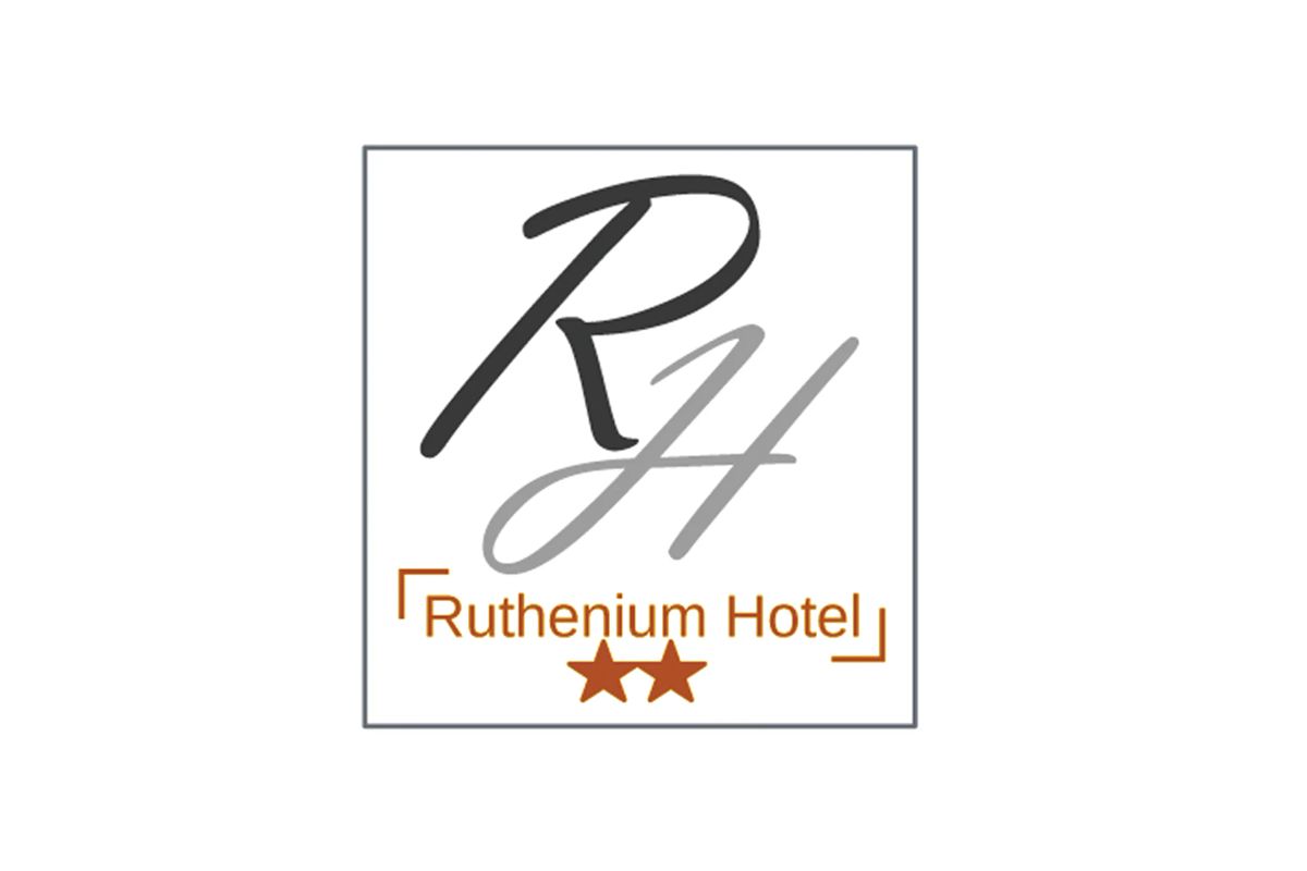 Logo ruth