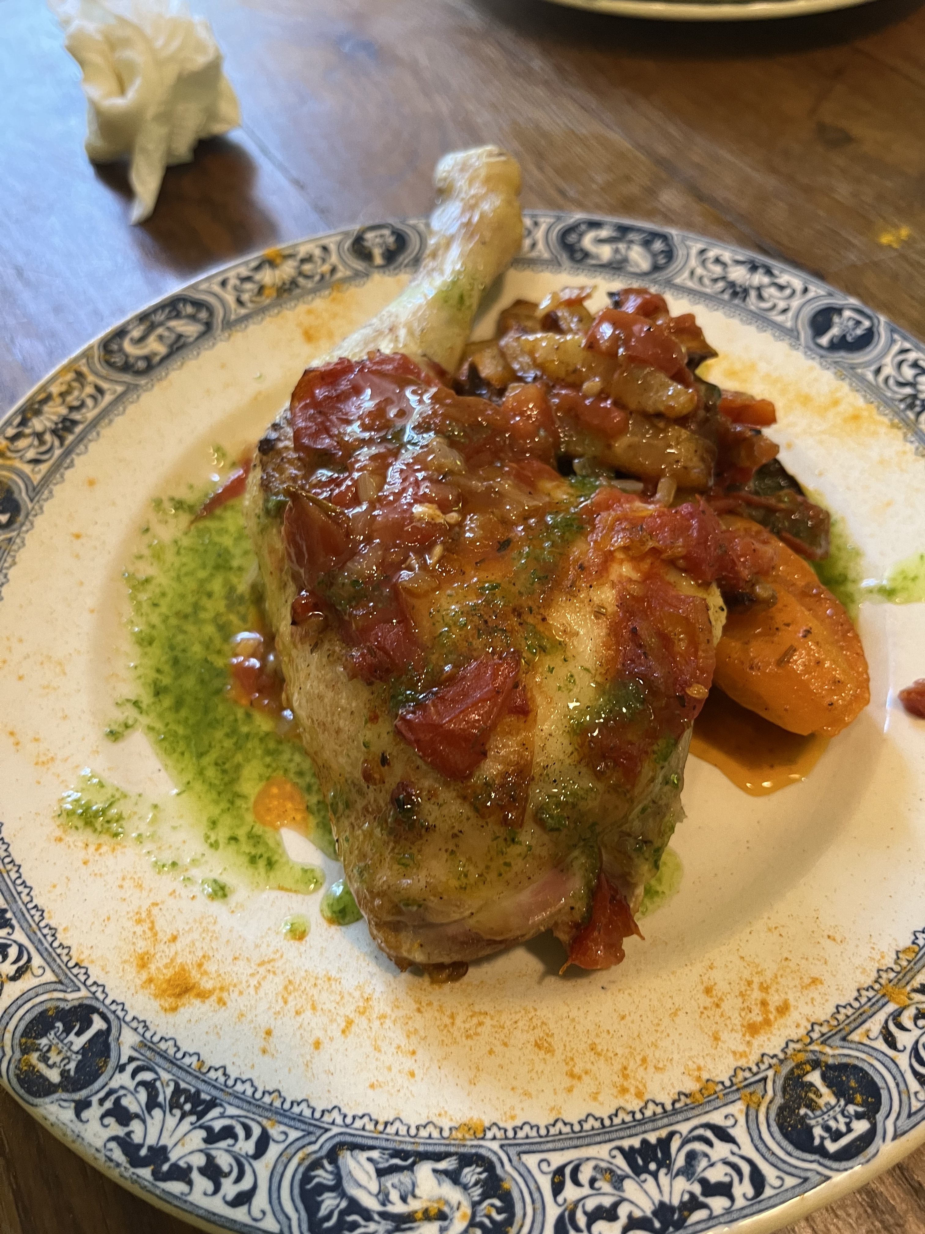 Cuisse de poulet roti sauce tomate et lugumes du marche 2 
