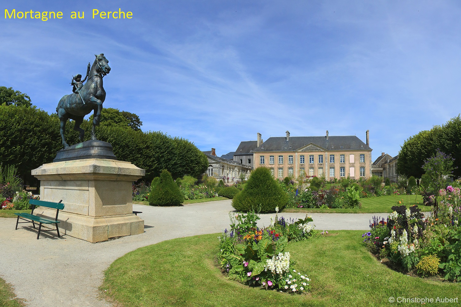 Gîtes dans le Perche  à Mortagne au Perche