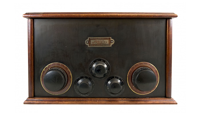 1927