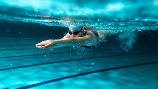 I106189-natation-activite-physique-multiples-bienfaits