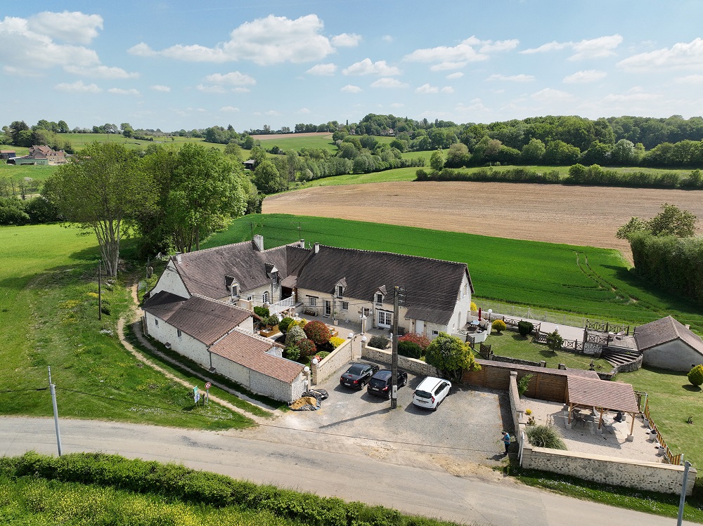 Gîtes dans le Perche - vue aérienne la Morinière