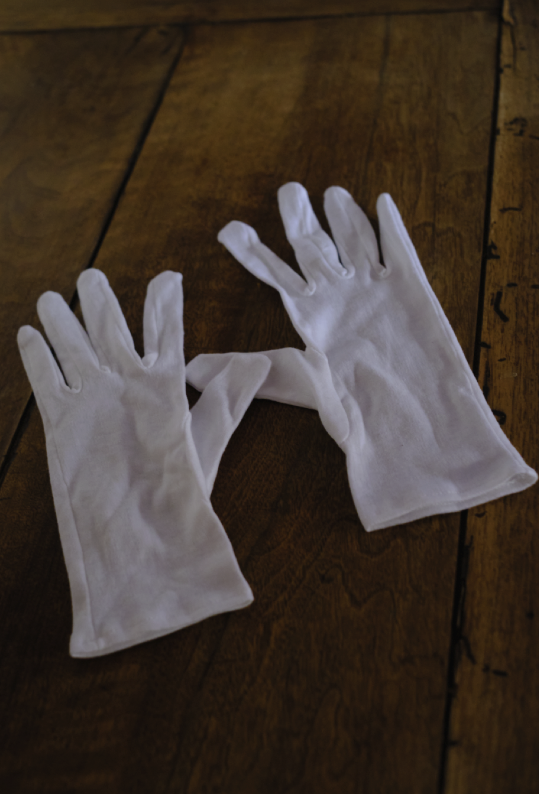 Gants blancs 2