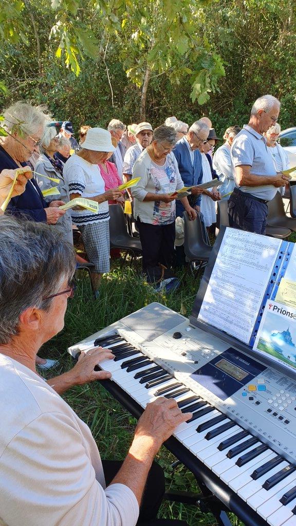 Messe croix de longchamps 11 09 22 11 
