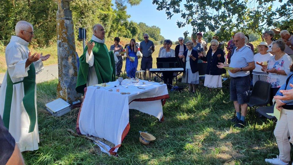 Messe croix de longchamps 11 09 22 18 