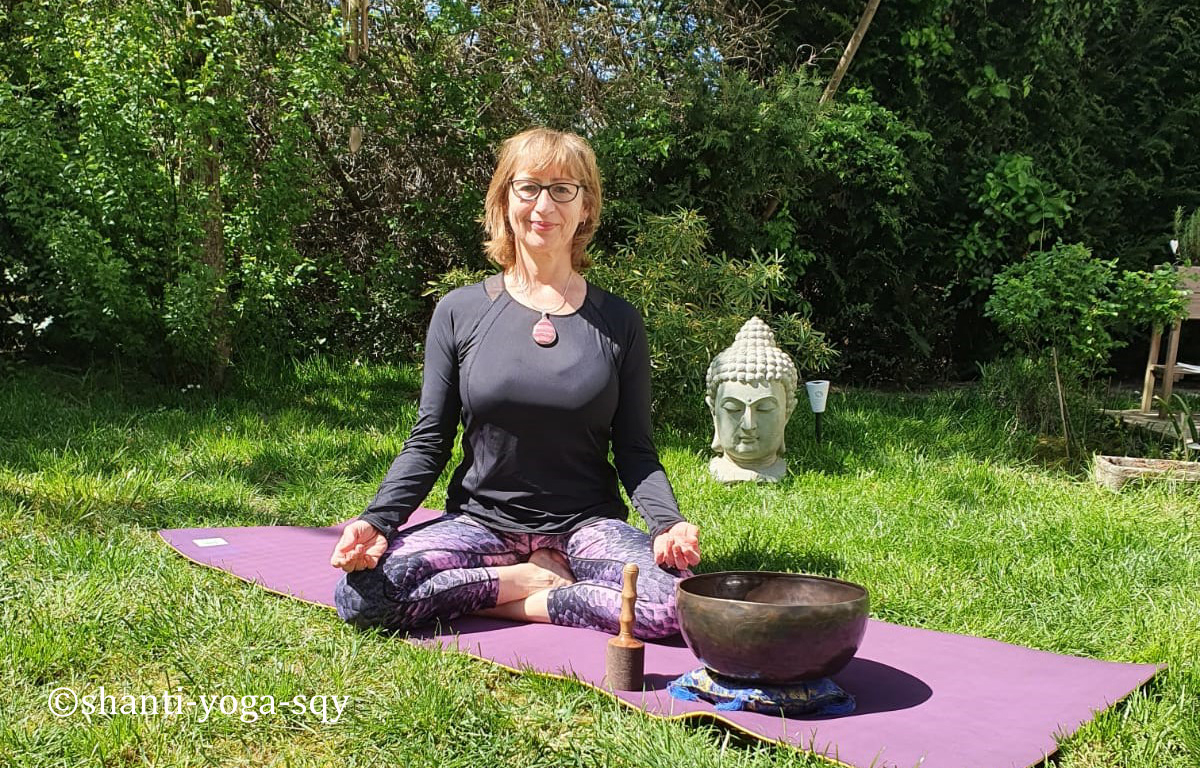 Posture caroline 3a shanti yoga sqy