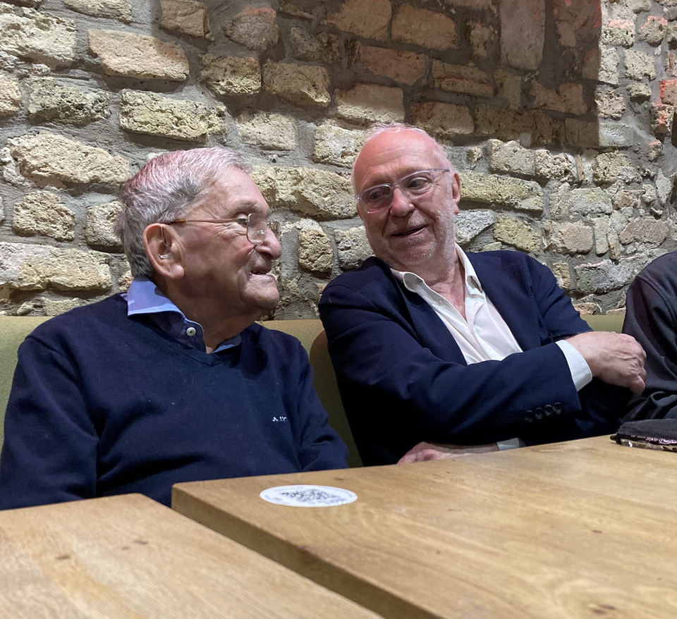 9 president fondateur et conferencier