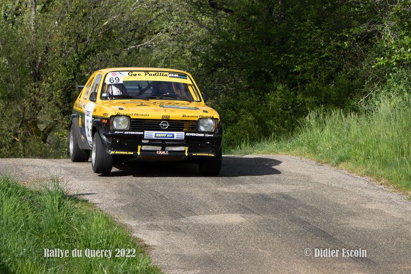 Aurélie en OPEL GT