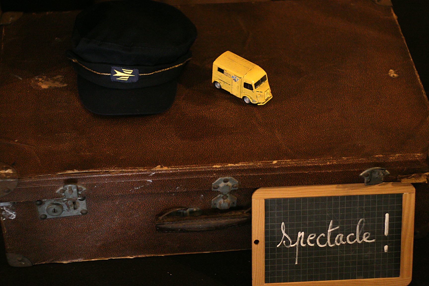 Entresort-C-QUE-cie-les-petites-choses-2-credit-photo-Sarah-Freby