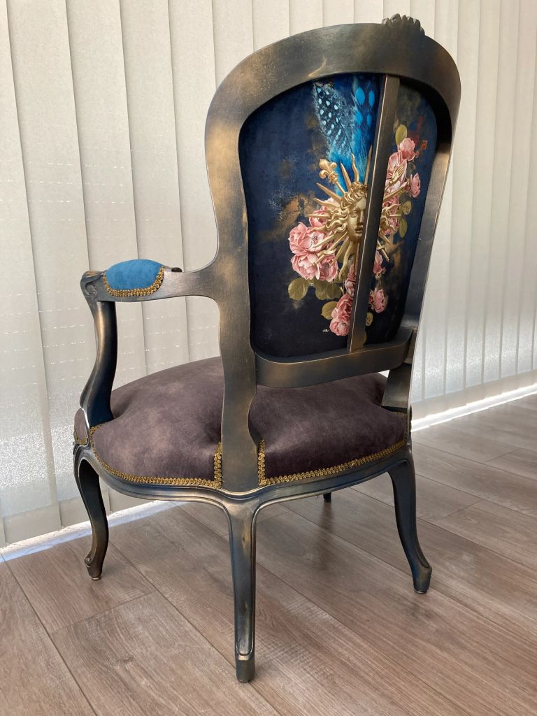 Refection fauteuil cabriolet relooking meubles tapissier decorateur bordeaux saint medard en jalles merignac castelnau de medoc eysines le taillan medoc le bouscat le haillan atelier les renaissances