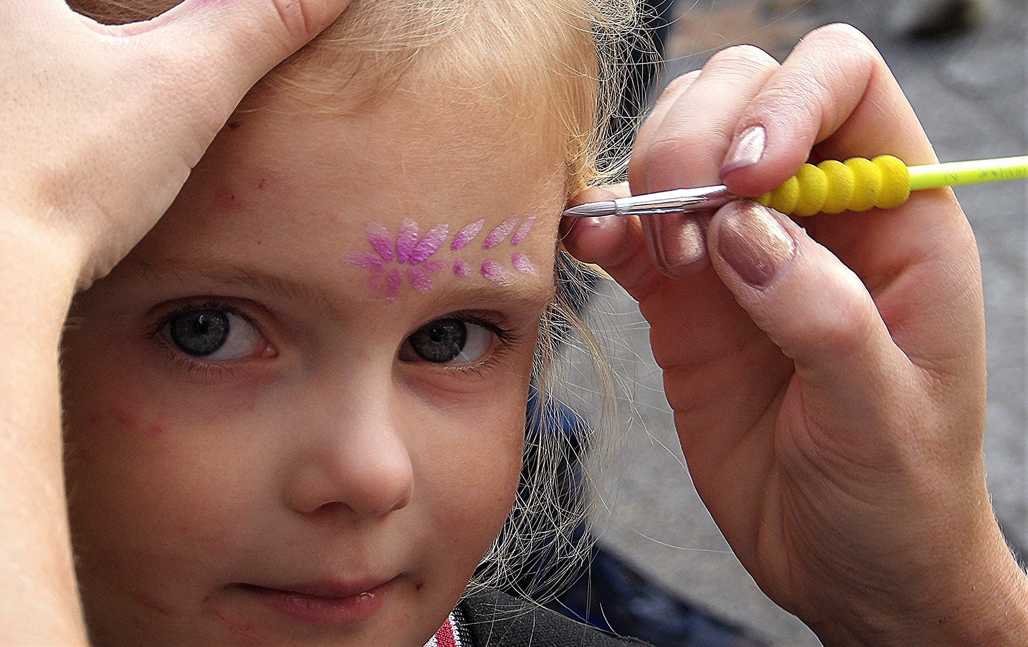 Morgane Tolfi Artiste Maquilleuse, Maquilleuse, Maquillage pour enfants, Make up Artist, Face Painting, Animation Maquillage, Animation déambulatoire, Fête de village, Fête de votre commune, foire aux plantes, foires, salons, salon nautique, Fête médieval, festival, Anniversaire, Mariage, Baptême, Communion, Soirée Privée, Wedding Planner, Agences événementielles, Journée entres amies, Région Provence Alpes Côte d'Azur, PACA, Var 83, Bouches du Rhône 13, Alpes Maritimes 06