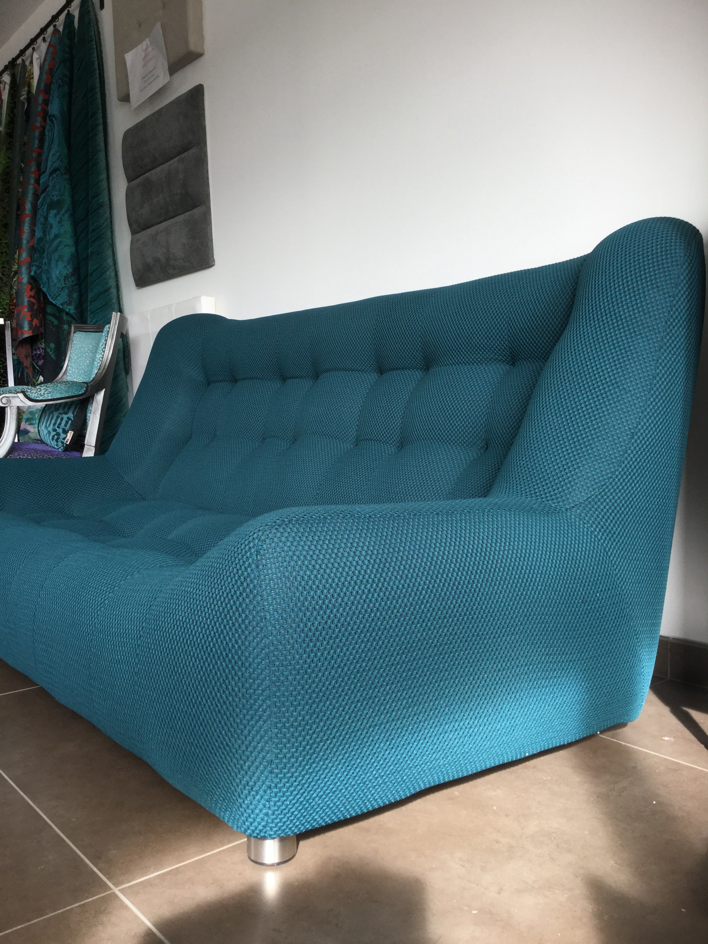 Ralph m atelier les renaissances tapissier decorateur relooking meuble refection fauteuil bordeaux saint medard en jalles saint aubin de medoc lacanau cauderan arcachon