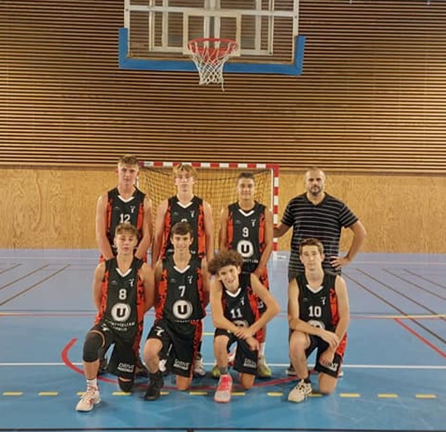 U17