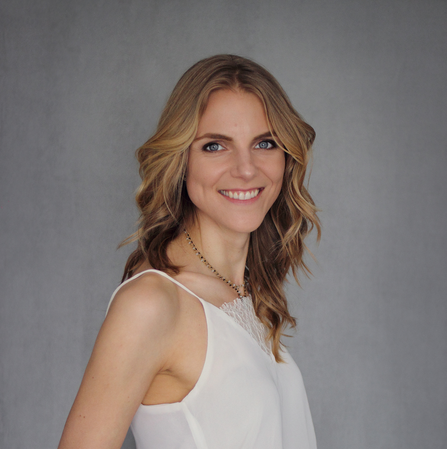 Claire-3