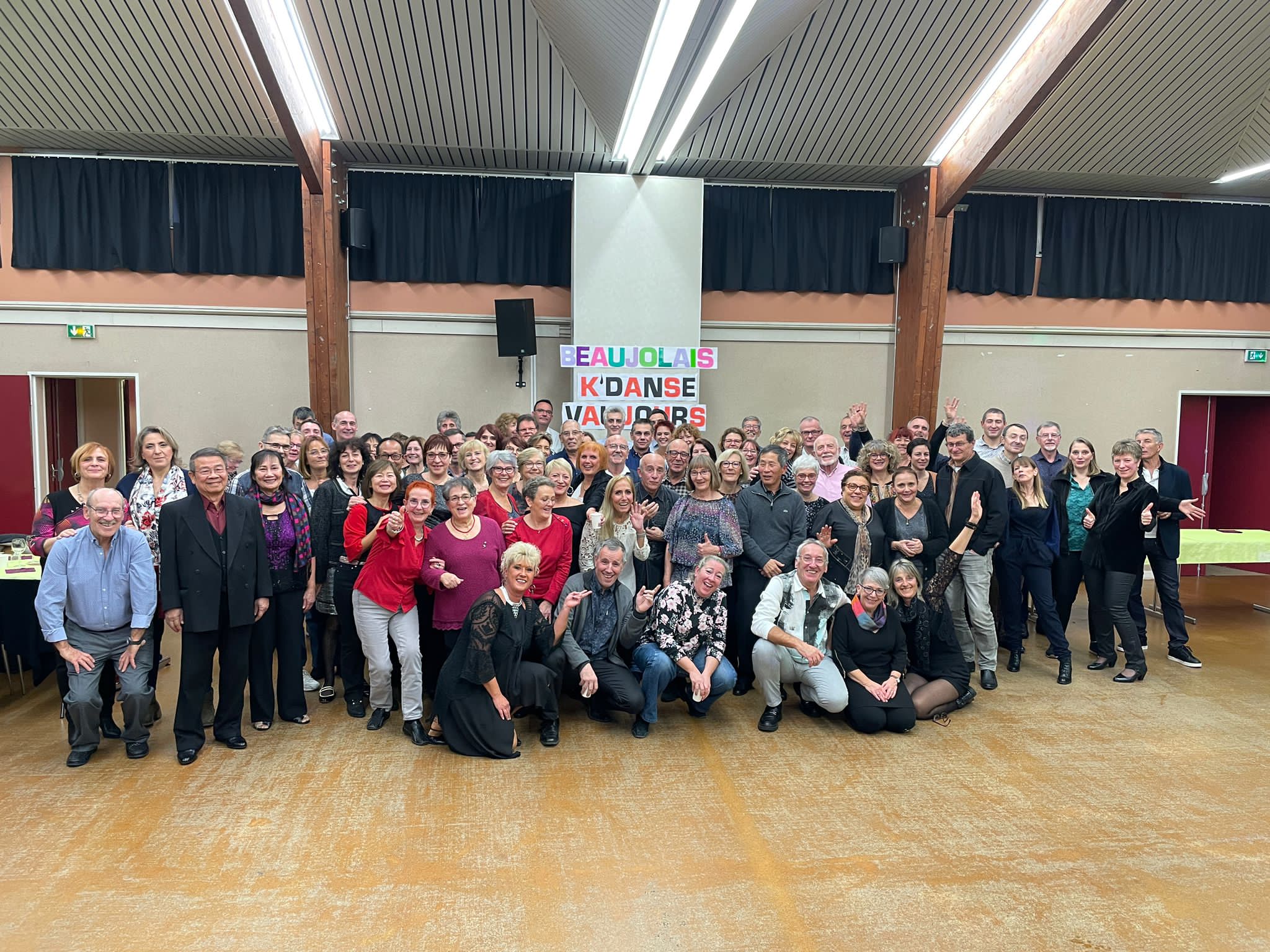 2022-11-19 Soiree-Beaujolais-groupe-2